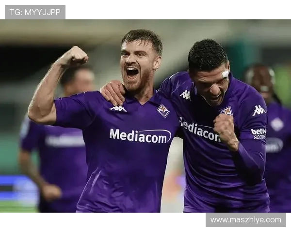 那不勒斯队友眼中 Osimhen 本赛季表现稳健