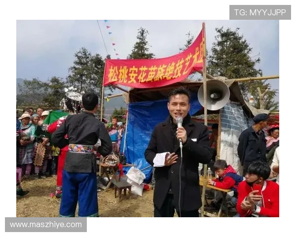 熊朝忠家的拖拉机还没换新的，拳套倒换了八副